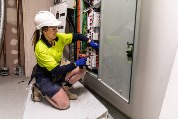 Best 24-Hour Electrician  in Cole Camp, MO